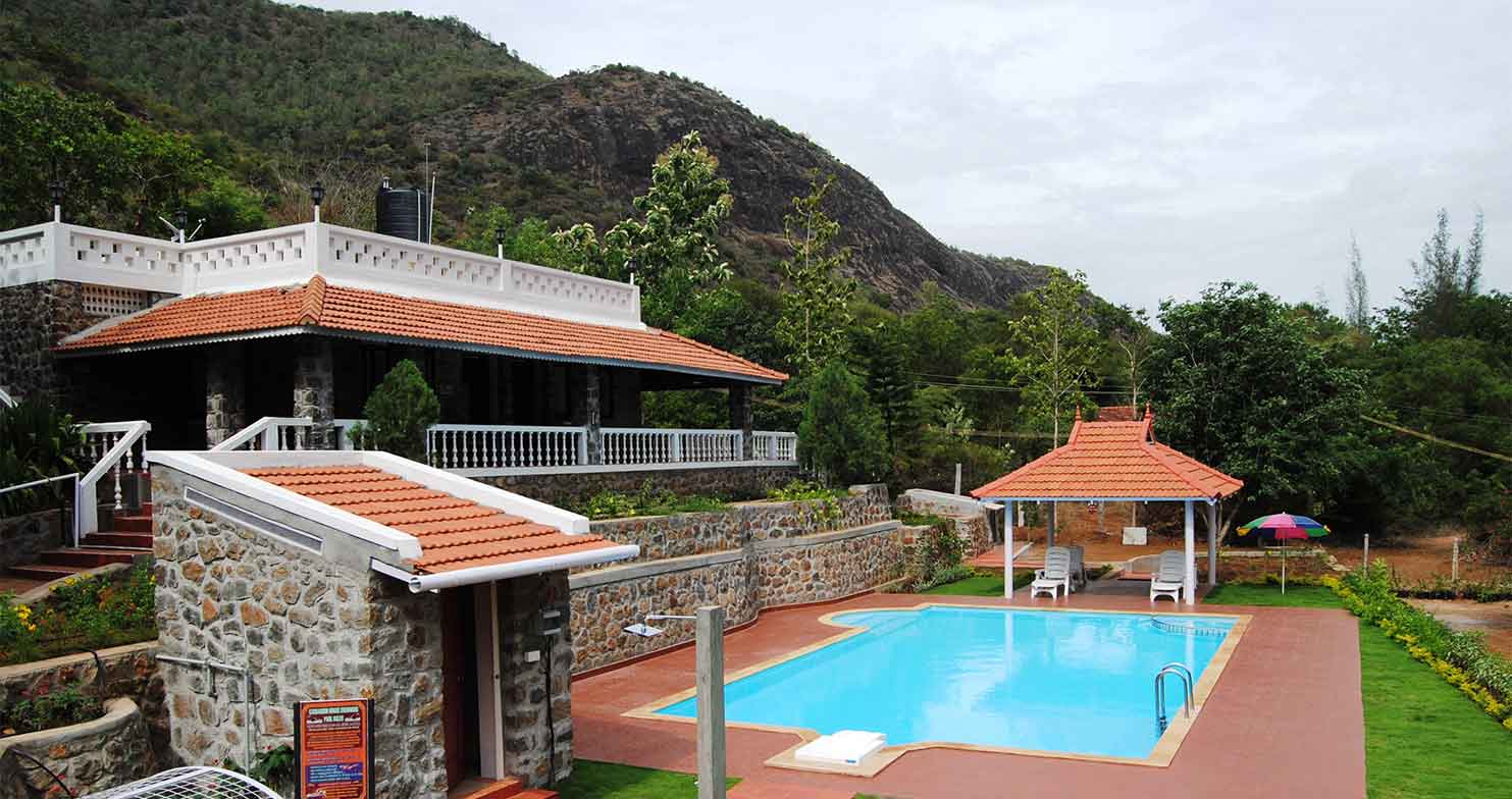View of the pool and the Pondicherry suite